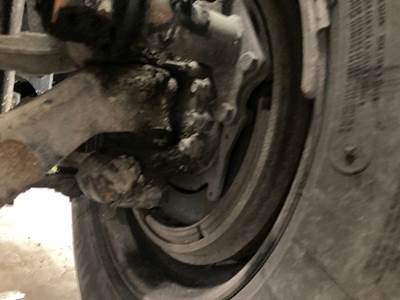 Meritor MFS-12 Front Axle Assembly for a Freightliner Cascadia