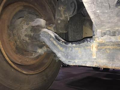 Meritor MFS-12 Front Axle Assembly for a Peterbilt 579