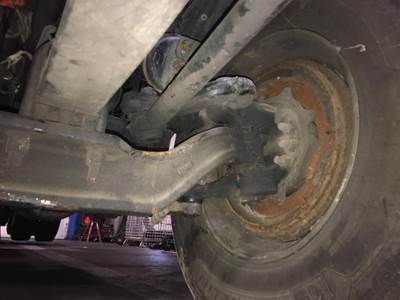 Meritor MFS-12 Front Axle Assembly for a Peterbilt 579