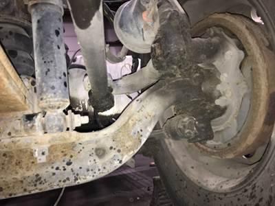 Meritor MFS-12 Front Axle Assembly for a International Durastar (4300)