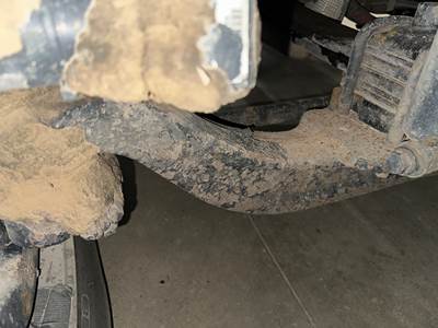 Meritor MFS-12 Front Axle Assembly for a International Durastar (4400)