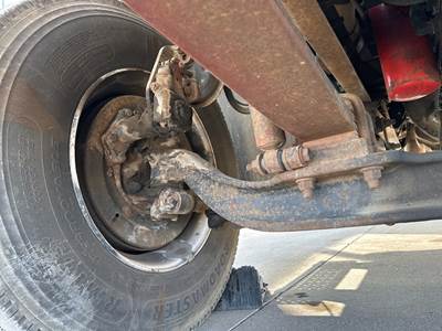 Meritor MFS-12 Front Axle Assembly for a International 7600