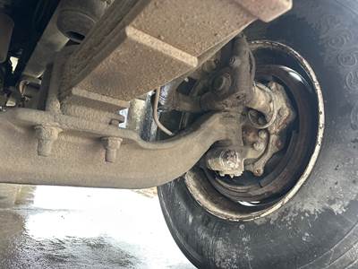 Meritor MFS-12 Front Axle Assembly for a Chevrolet C8500