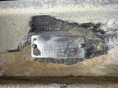 Meritor MFS-12 Front Axle Assembly for a Freightliner Cascadia