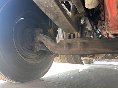 Meritor MFS-12 Front Axle Assembly for a Kenworth T680