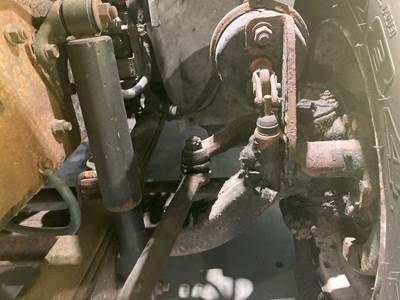 Meritor MFS-12 Front Axle Assembly for a Hino 338