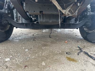 Meritor MFS-12 Front Axle Assembly for a Freightliner Cascadia