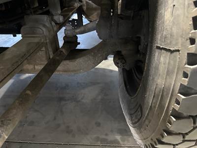 Meritor MFS-12 Front Axle Assembly for a International Prostar