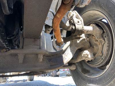 Meritor MFS-12 Front Axle Assembly for a Ford A9513