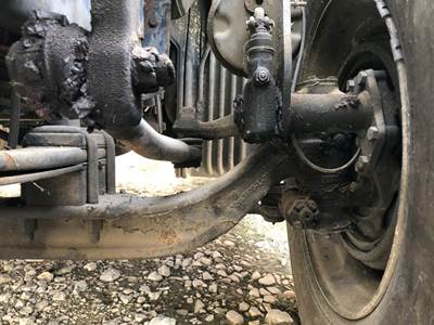 Meritor MFS-12 Front Axle Assembly for a Freightliner Cascadia