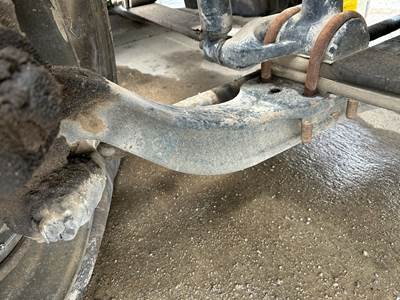 Meritor MFS-12 Front Axle Assembly for a Freightliner Coronado