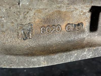 Meritor MFS-12 Front Axle Assembly for a Freightliner Cascadia