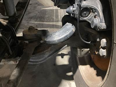 Meritor MFS-12 Front Axle Assembly for a Peterbilt 567