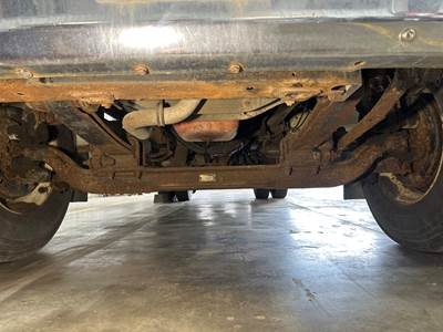 Meritor MFS-12 Front Axle Assembly for a Ford F750