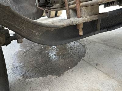 Meritor MFS-12 Front Axle Assembly for a Freightliner Cascadia