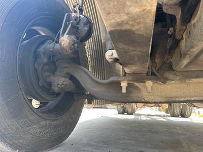 Meritor MFS-12 Front Axle Assembly for a Volvo VNL