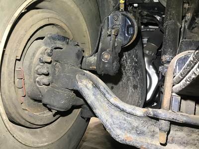 Meritor MFS-12E Front Axle Assembly for a Kenworth T680