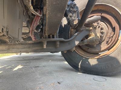 Meritor MFS-12E Front Axle Assembly for a Kenworth T680