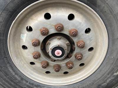 Meritor MFS-12E Front Axle Assembly for a Peterbilt 357