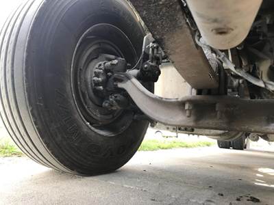 Meritor MFS-12E Front Axle Assembly for a Peterbilt 579