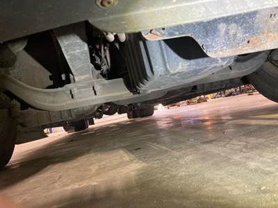 Meritor MFS-12E Front Axle Assembly for a Freightliner Cascadia