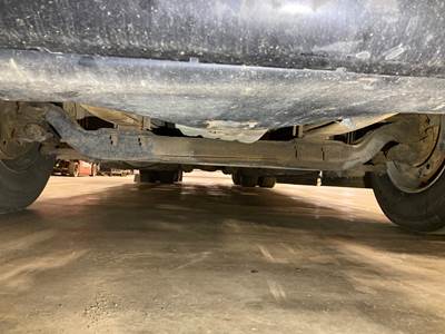 Meritor MFS-12E Front Axle Assembly for a Volvo VNL