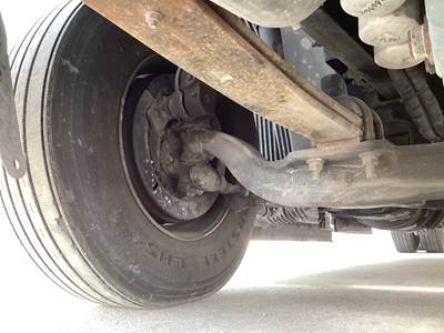 Meritor MFS-12E Front Axle Assembly for a Volvo VNL