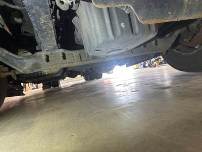 Meritor MFS-12E Front Axle Assembly for a Freightliner Cascadia