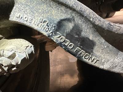 Meritor MFS-12E Front Axle Assembly for a Kenworth T680