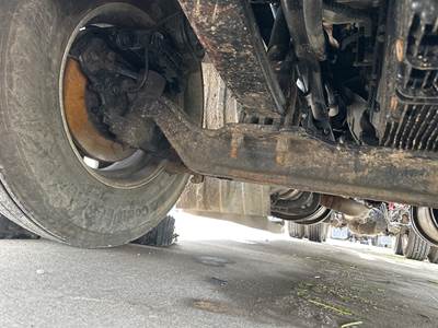 Meritor MFS-12E Front Axle Assembly for a Kenworth T680