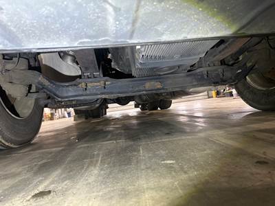 Meritor MFS-12E Front Axle Assembly for a Peterbilt 579