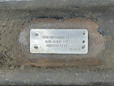 Meritor MFS-12E Front Axle Assembly for a Peterbilt 579