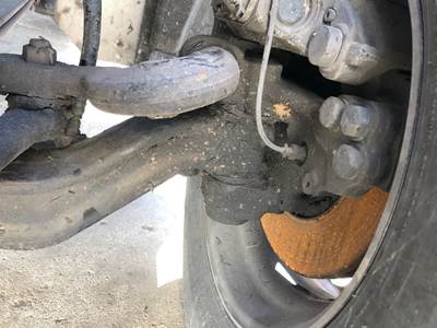 Meritor MFS-13 Front Axle Assembly for a Peterbilt 579