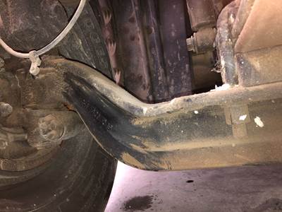 Meritor MFS-13 Front Axle Assembly for a Freightliner Cascadia