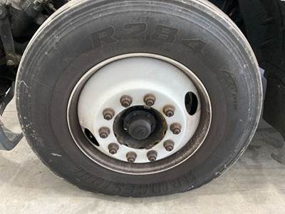 Meritor MFS-13 Front Axle Assembly for a International LT