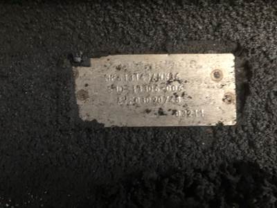 Meritor MFS-13 Front Axle Assembly for a Freightliner M2 106