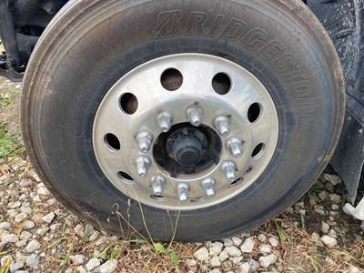 Meritor MFS-13 Front Axle Assembly for a International LT