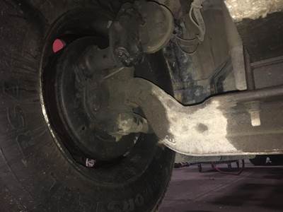 Meritor MFS-13 Front Axle Assembly for a Caterpillar CT660