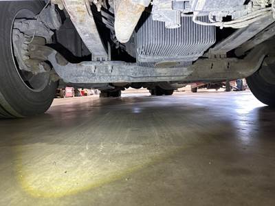 Meritor MFS-13 Front Axle Assembly for a Peterbilt 579