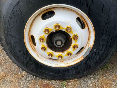 Meritor MFS-14 Front Axle Assembly for a Sterling L9513