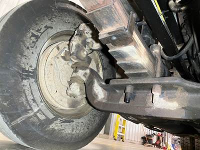 Meritor MFS-14 Front Axle Assembly for a Sterling L9522