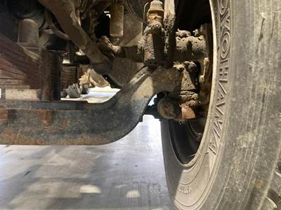 Meritor MFS-14 Front Axle Assembly for a Sterling L7501