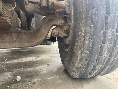 Meritor MFS-18 Front Axle Assembly for a Sterling L7501