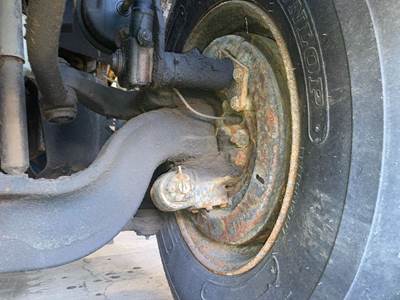 Meritor MFS-18 Front Axle Assembly for a Sterling L7501