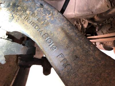 Meritor MFS-8 Front Axle Assembly for a GMC C6500