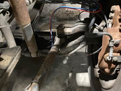 Meritor MFS-8 Front Axle Assembly for a Ford F650