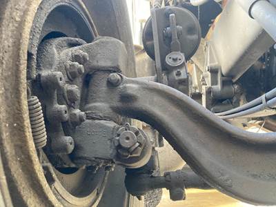 Peterbilt 357 Front Axle Assembly