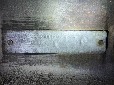 Spicer I-100 Front Axle Assembly for a International 4900