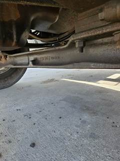 Spicer I-100 Front Axle Assembly for a International Durastar (4300)