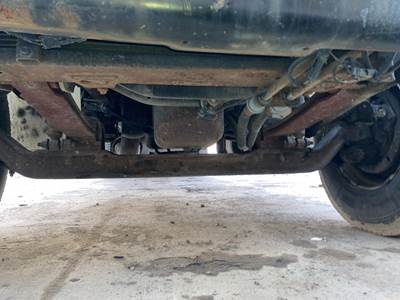 Spicer I-100 Front Axle Assembly for a International Durastar (4300)